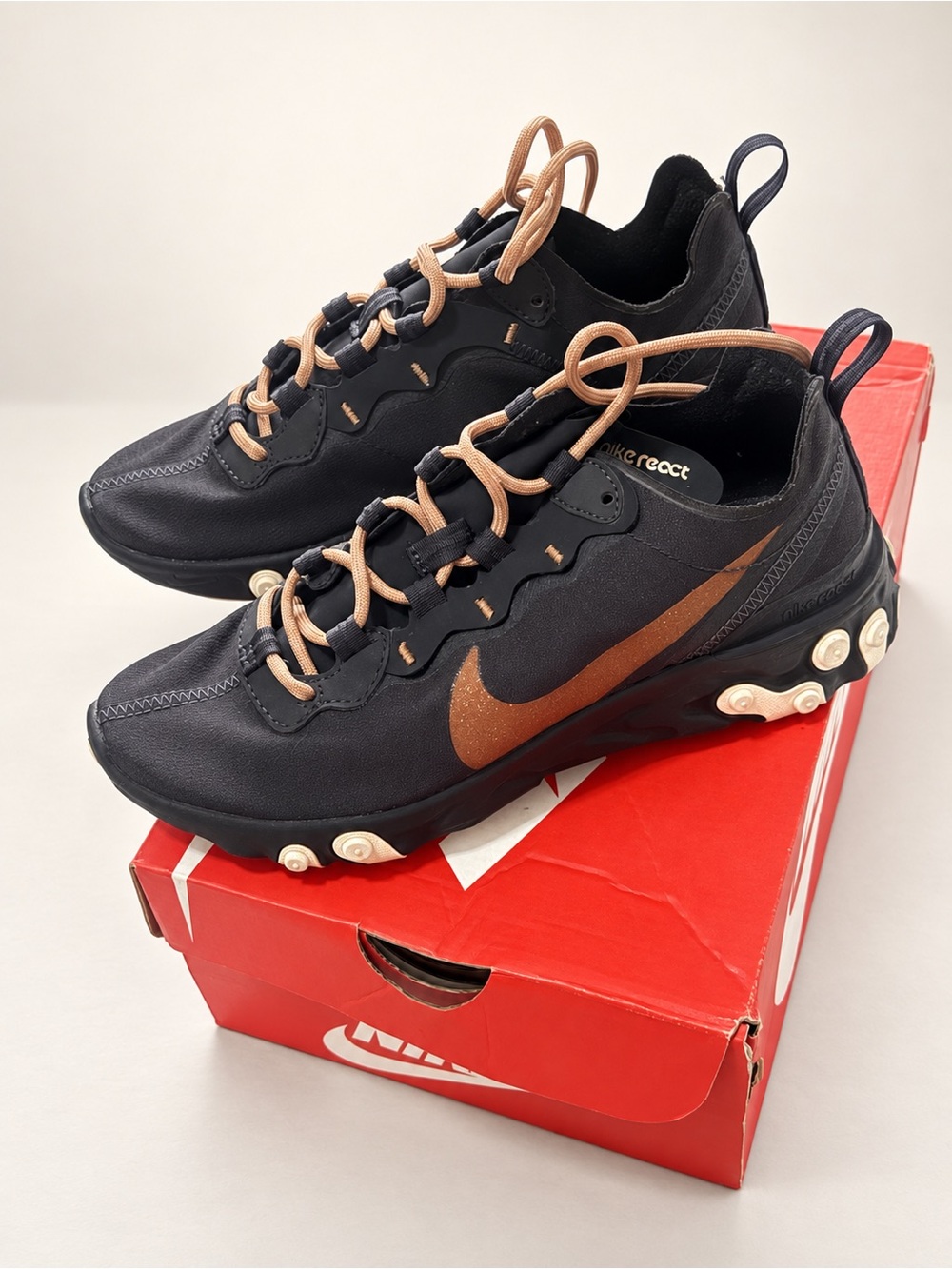 Women’s Nike React Element 55 Black Bronze Swoosh Sneakers Size 6.5